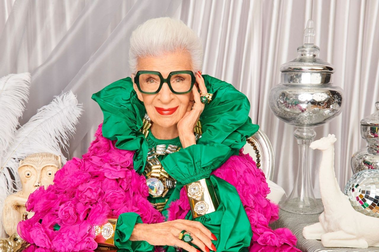 0222_iris-apfel